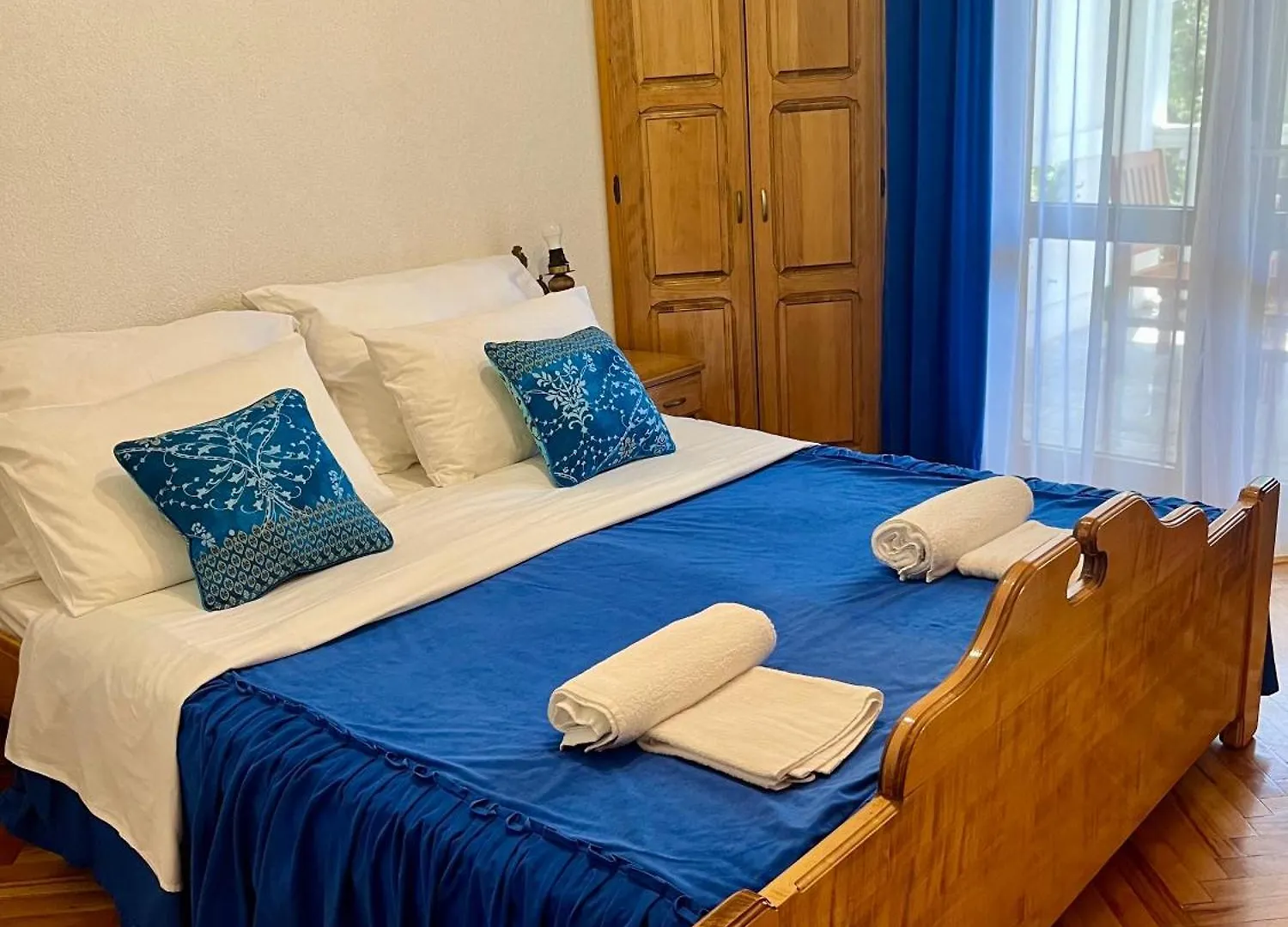 Apartment W/ Spacious Terrace Mandre